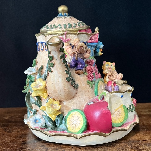 Animated Mouse Teapot Music Box "Tea For Two" - Picture 6 of 14